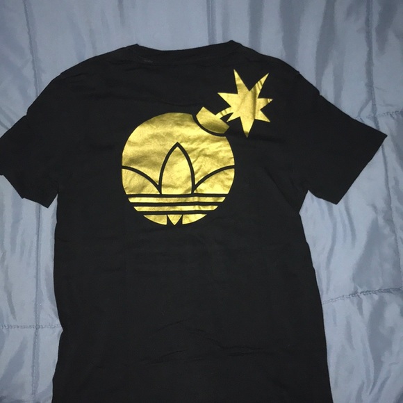 Adidas Gold logo SB Shirt - Picture 3 of 4